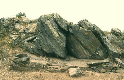 TRACES_Axe-1_Rocher-grave-de-Fornols_Pyrenees-Orientales_Magdalé